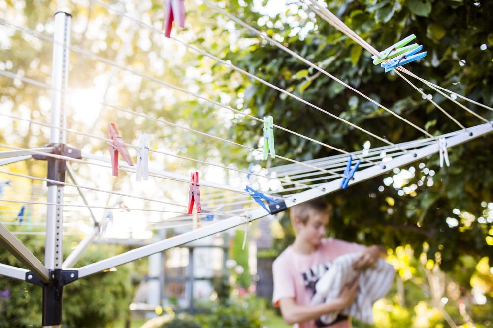 Quel étendoir à linge extérieur pour sécher votre linge ? –