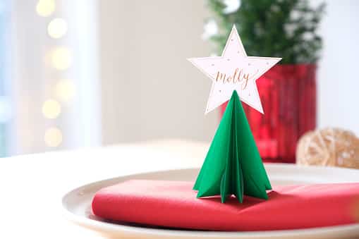 modèle de serviette en papier pour Noël