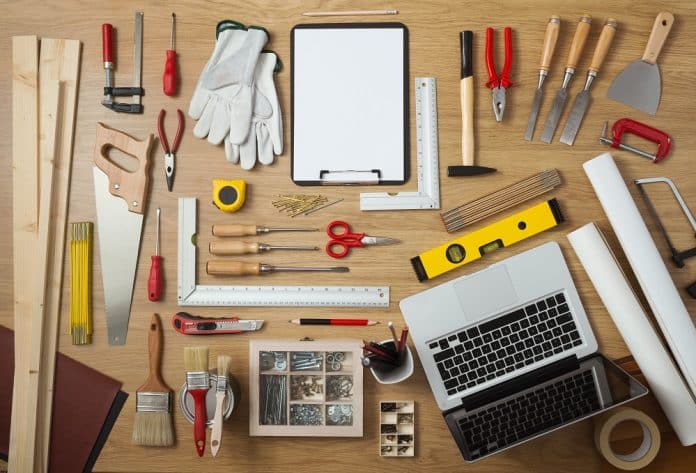 5 outils essentiels de bricolage