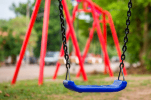 Balançoire en plastique