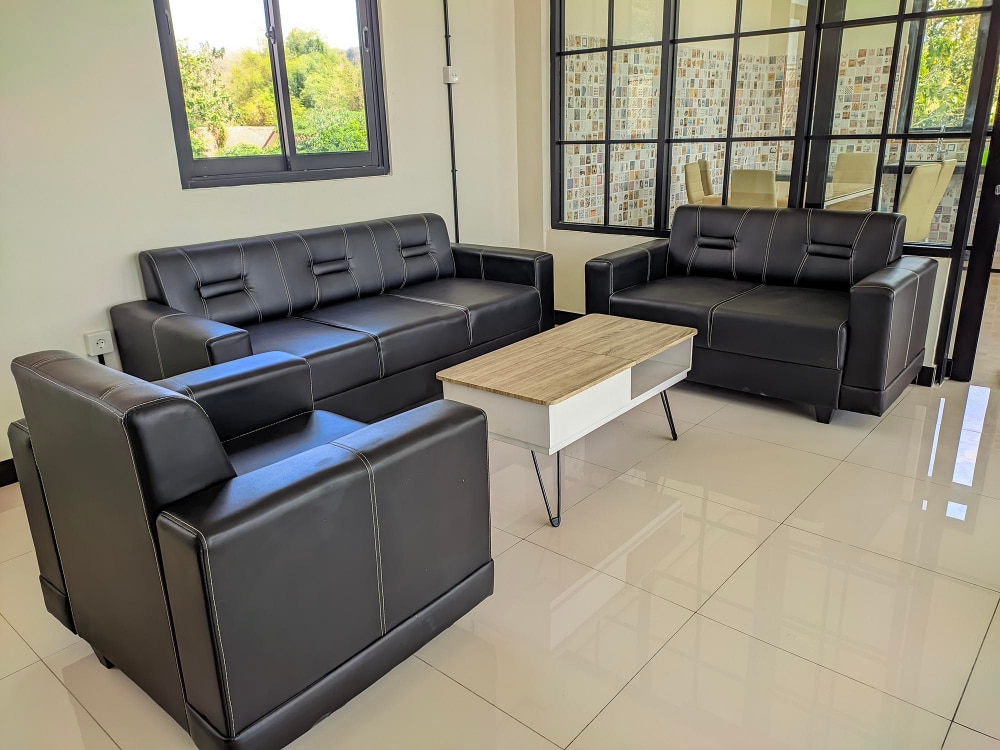 Jouer avec les motifs et imprimés pour dynamiser l’ambiance