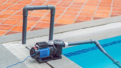 Comment réparer une fuite sur un tuyau de piscine enterrée