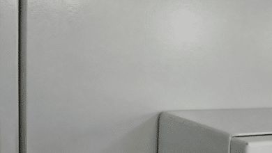 Peinture grise metallique nuance RAL 7035 sur surface lisse